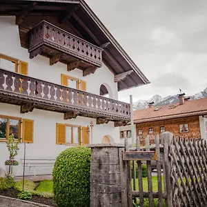https://alpenherz-wallgau.com-bavaria.com